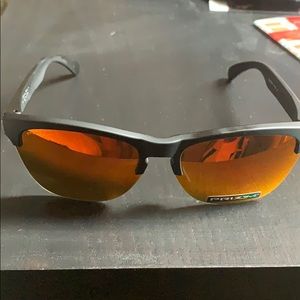 Oakley Prizm Subglasses